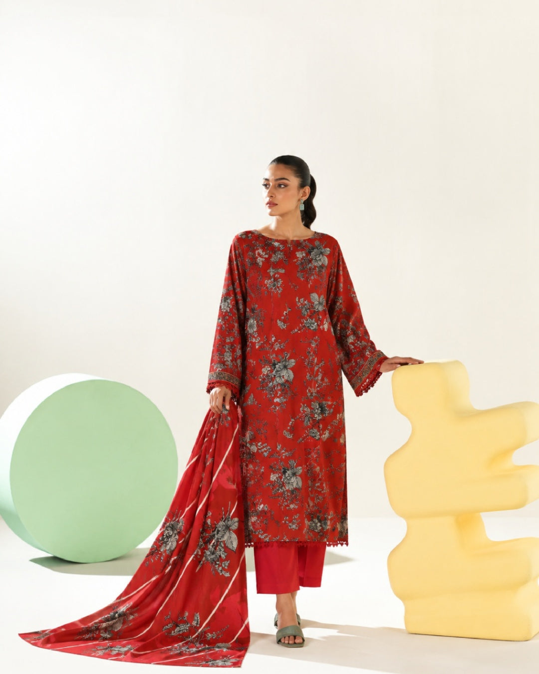3-Piece Printed Linen Winter – Red Grey Floral